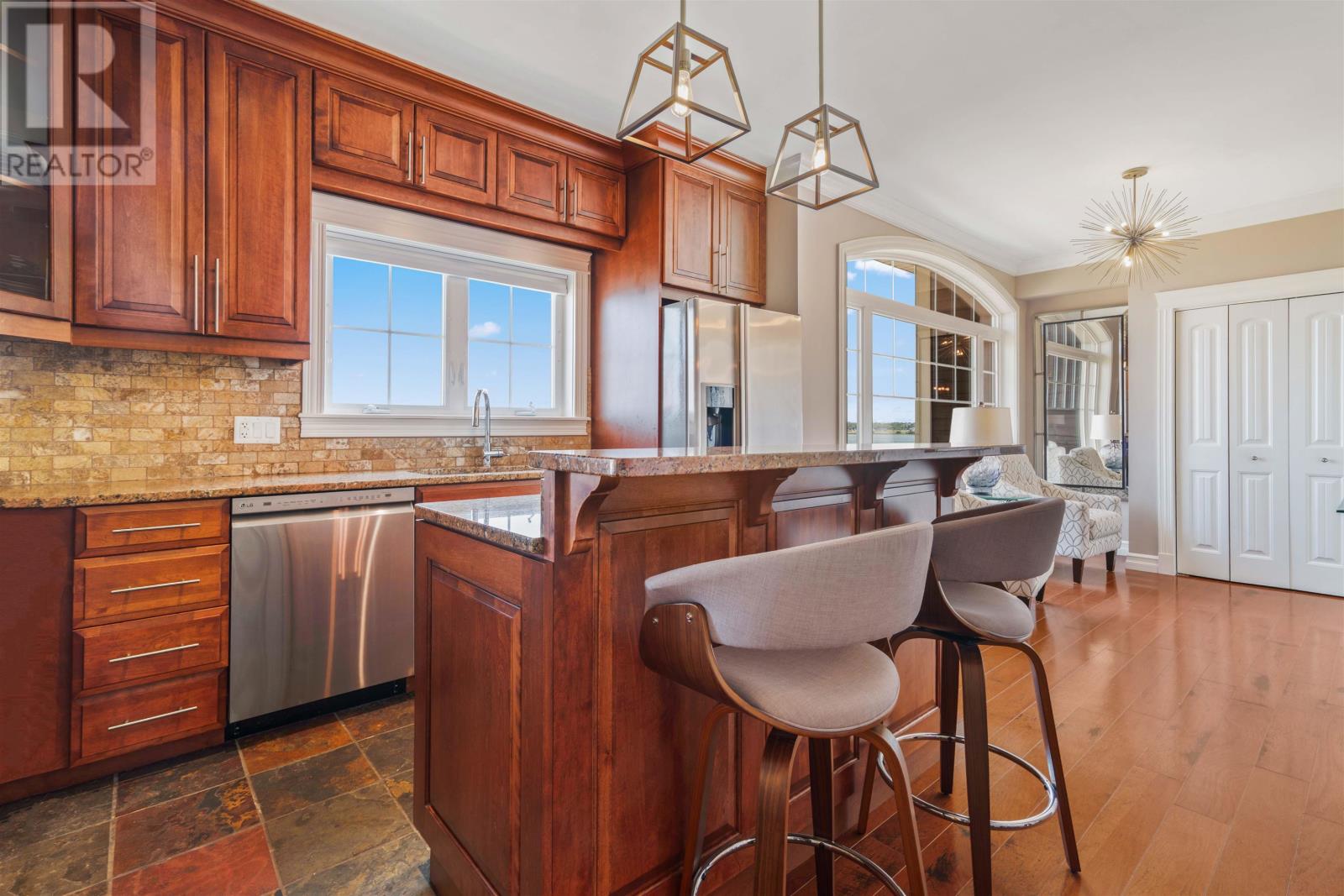 301 1 Stan Macpherson Way, Charlottetown, Prince Edward Island  C1A 0B4 - Photo 15 - 202518833