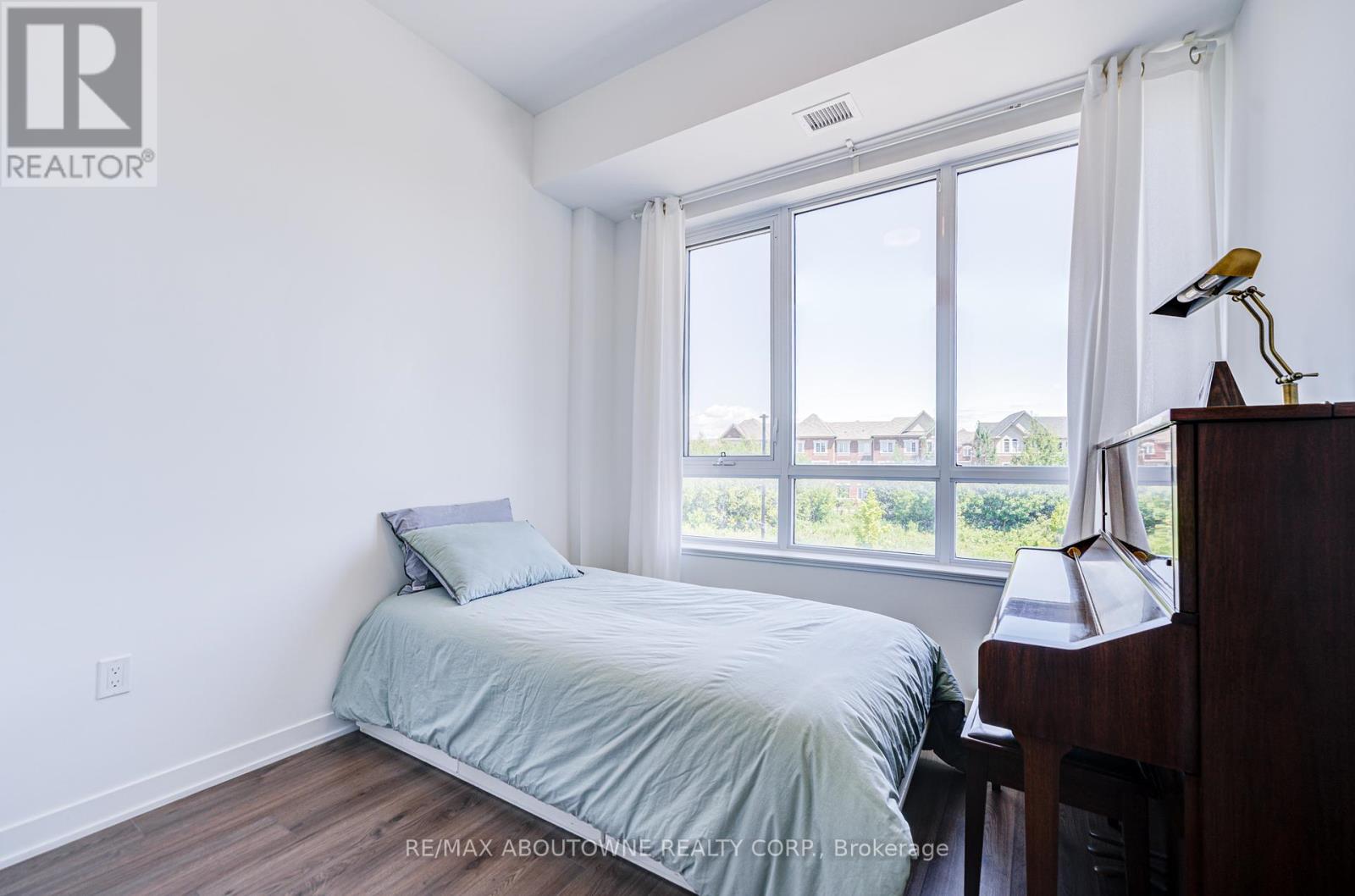 234 - 395 Dundas Street W, Oakville, Ontario  L6M 5R8 - Photo 16 - W12309059