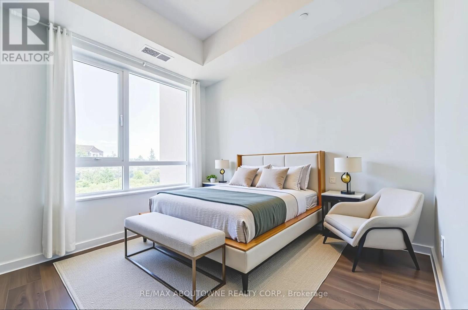 234 - 395 Dundas Street W, Oakville, Ontario  L6M 5R8 - Photo 20 - W12309059