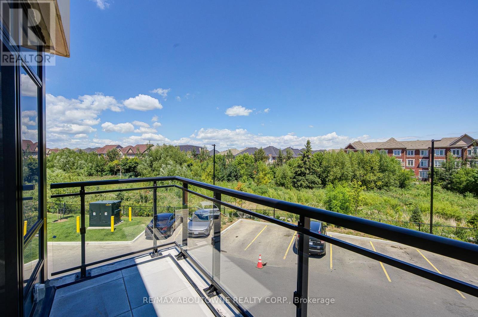 234 - 395 Dundas Street W, Oakville, Ontario  L6M 5R8 - Photo 35 - W12309059