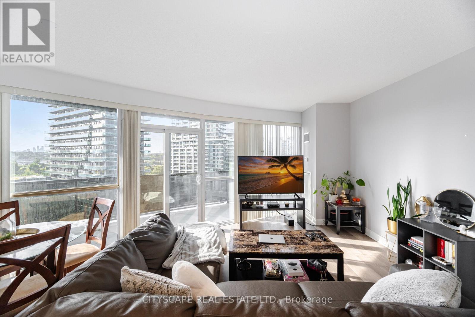 808 - 80 Marine Parade Drive, Toronto, Ontario  M8V 0A3 - Photo 7 - W12309069