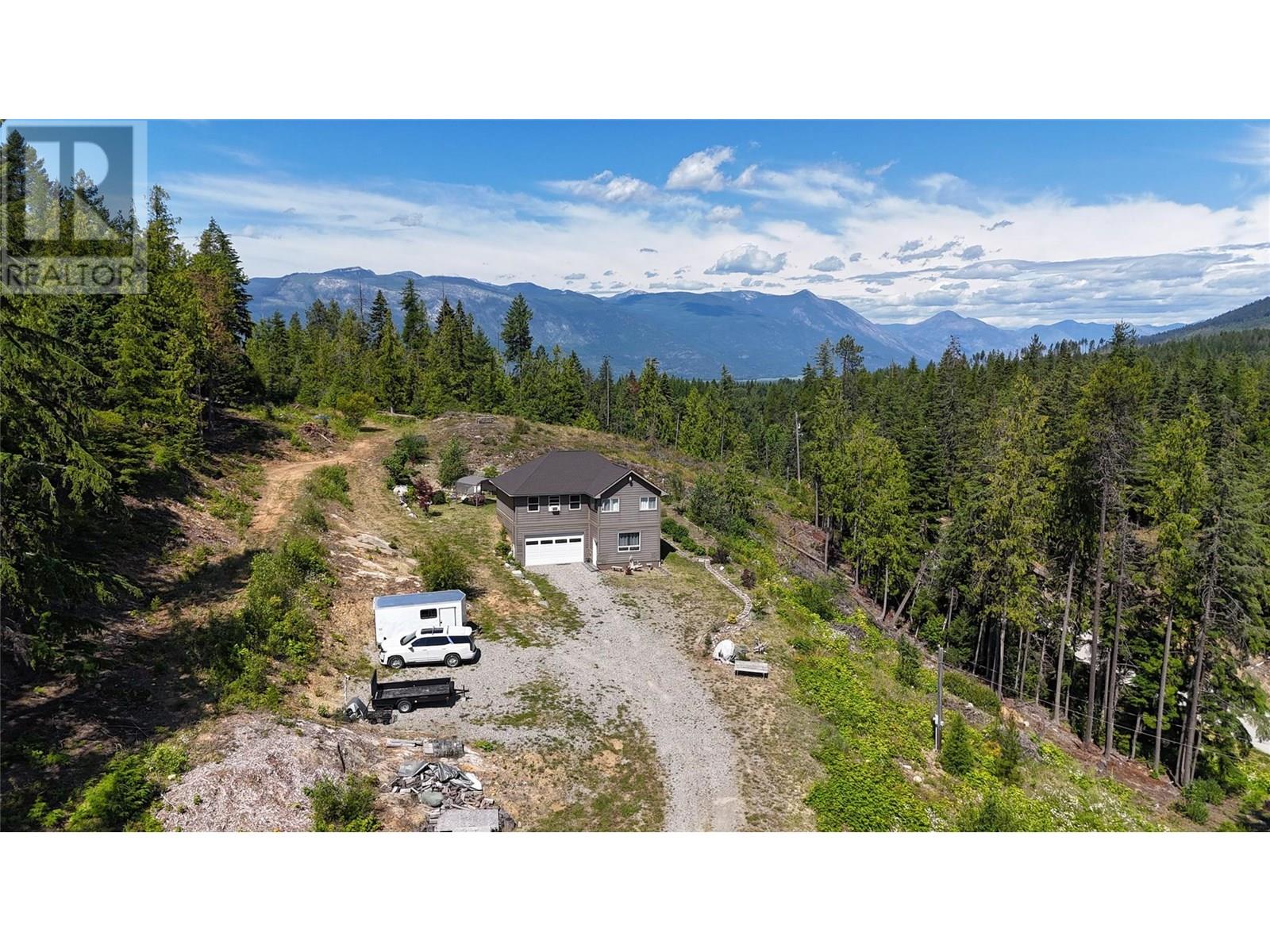 615 Lakeview Arrowcreek Road, Creston, British Columbia  V0B 1G8 - Photo 14 - 10355174