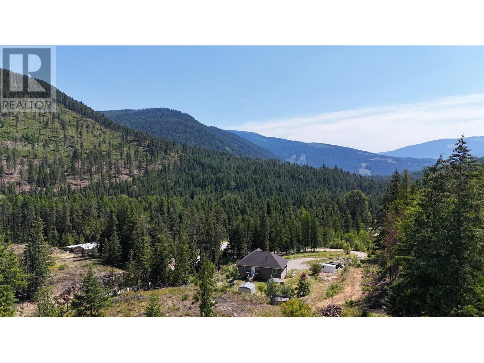 615 Lakeview Arrowcreek Road, Creston, British Columbia  V0B 1G8 - Photo 15 - 10355174