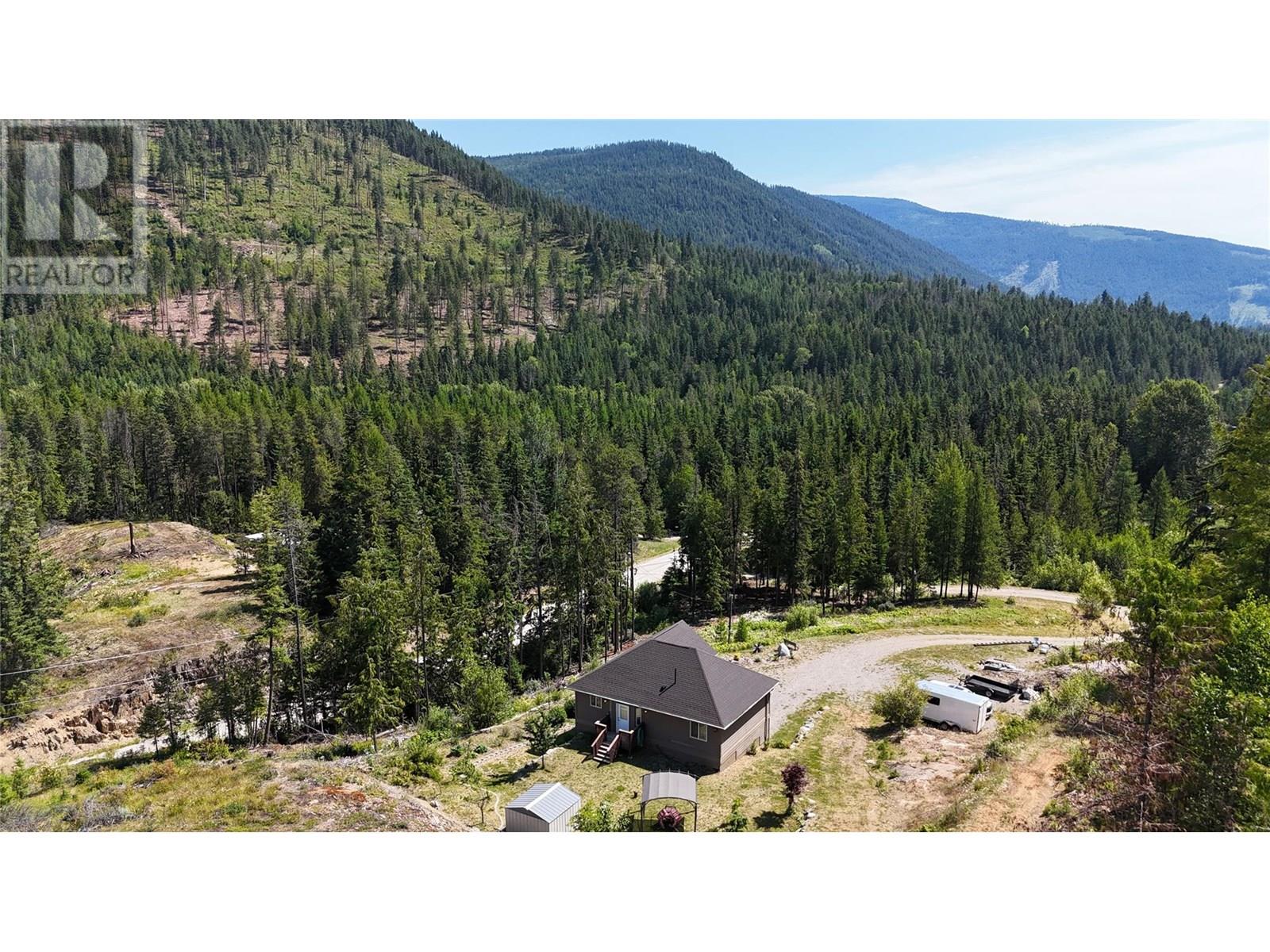 615 Lakeview Arrowcreek Road, Creston, British Columbia  V0B 1G8 - Photo 12 - 10355174