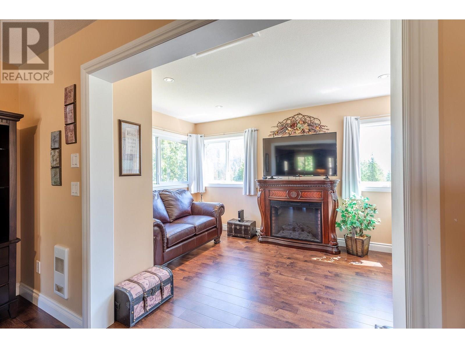 615 Lakeview Arrowcreek Road, Creston, British Columbia  V0B 1G8 - Photo 28 - 10355174