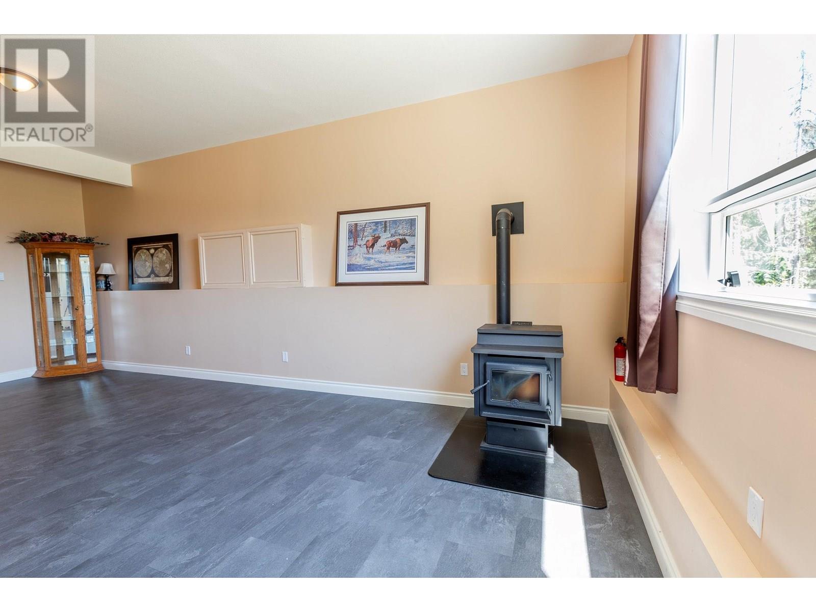 615 Lakeview Arrowcreek Road, Creston, British Columbia  V0B 1G8 - Photo 37 - 10355174