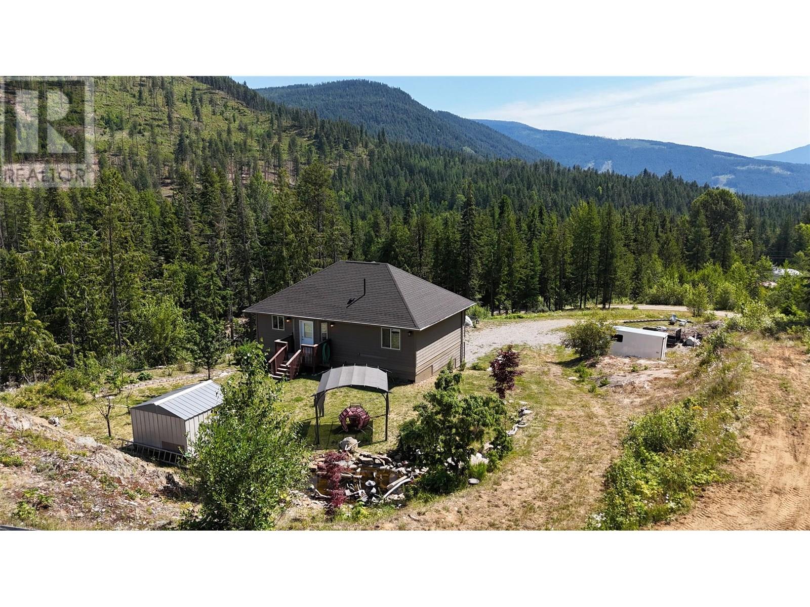 615 Lakeview Arrowcreek Road, Creston, British Columbia  V0B 1G8 - Photo 11 - 10355174