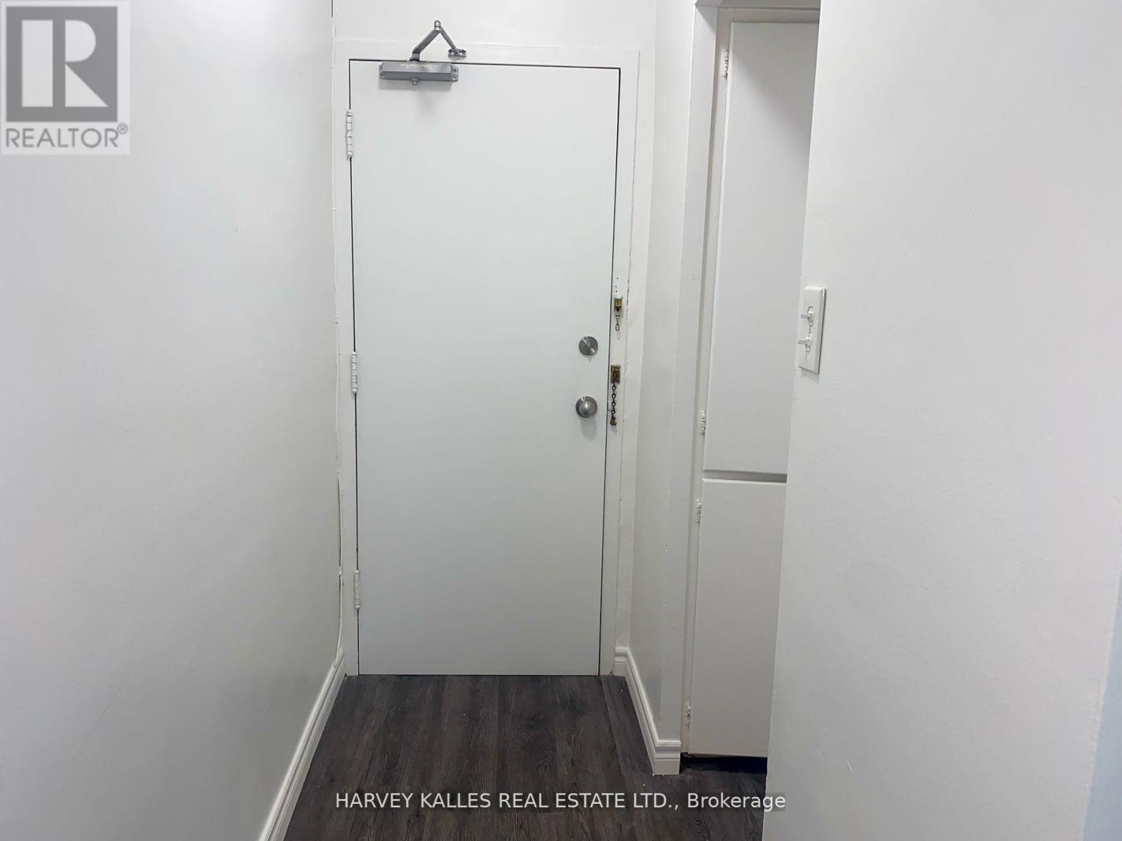 105 - 1582 Bathurst Street, Toronto, Ontario  M5P 3H3 - Photo 3 - C12302380