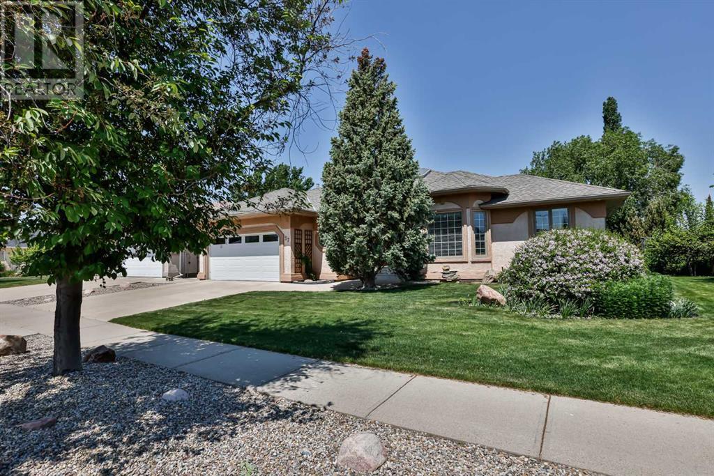 Property at 57 Canyon Boulevard W image 2