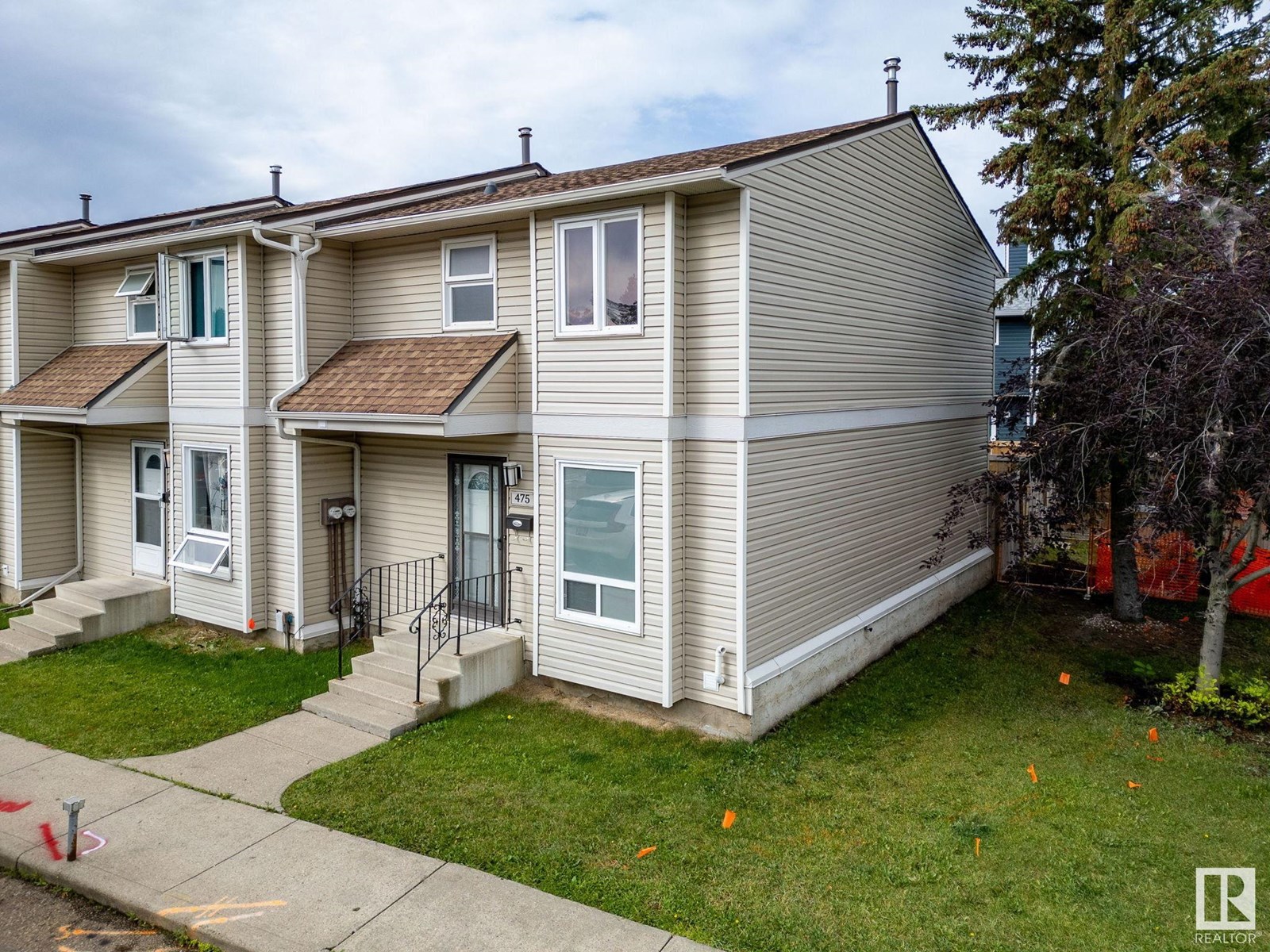 Property at 475 DUNLUCE RD NW image 1