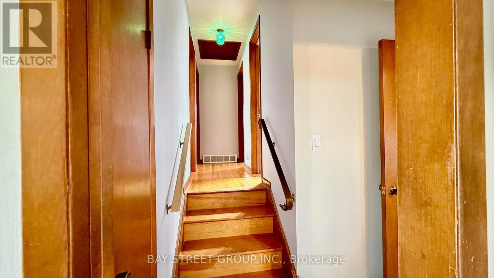 6870 Corwin Crescent, Niagara Falls, Ontario  L2G 2H3 - Photo 10 - X12289836