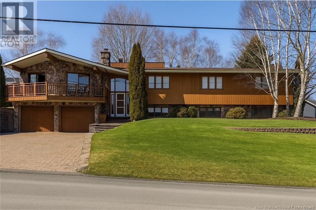 27 Lafrance, Grand-Sault/Grand Falls, New Brunswick