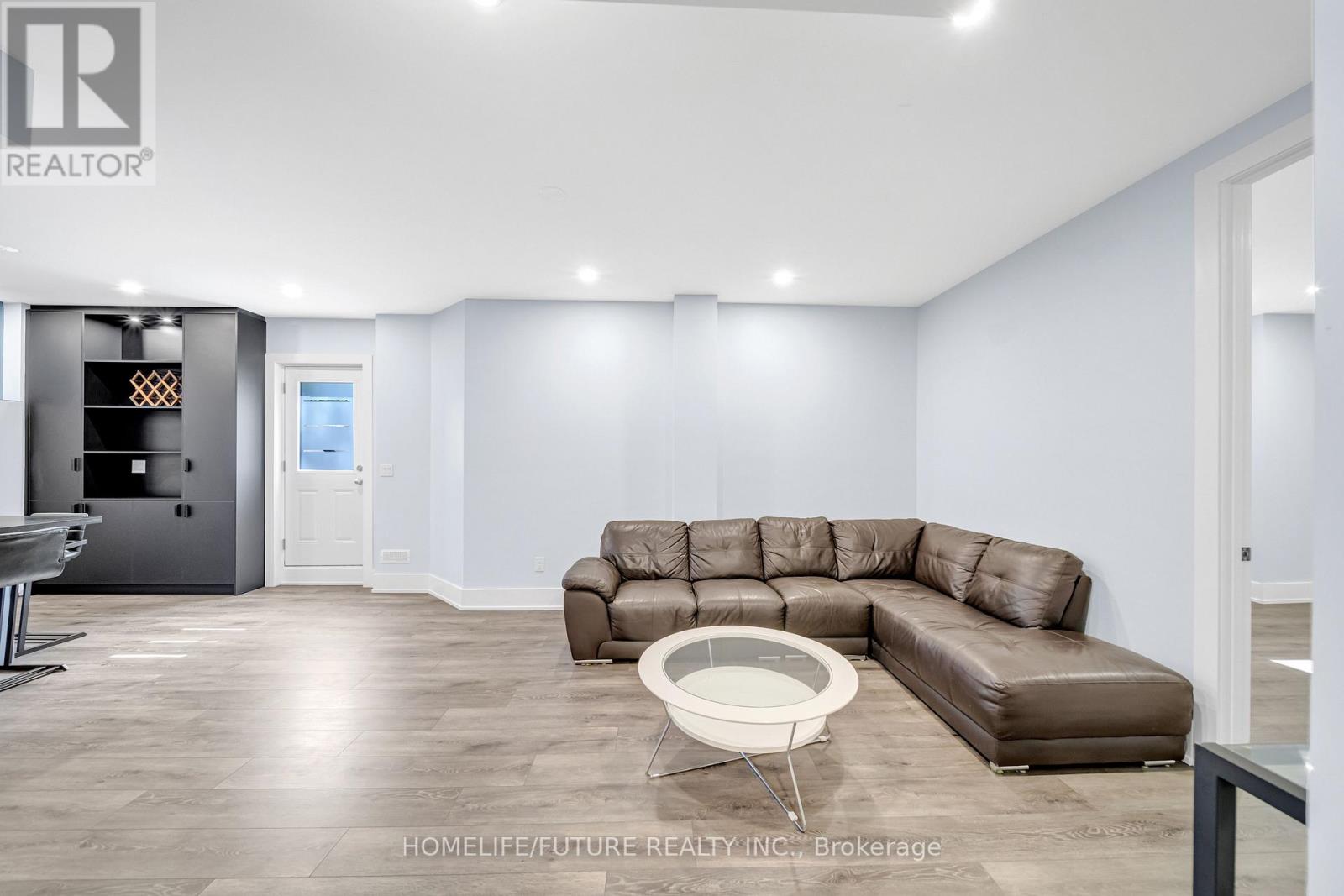 6  Bsmt - 400 Finch Avenue, Pickering, Ontario  L1V 0G7 - Photo 17 - E12309179
