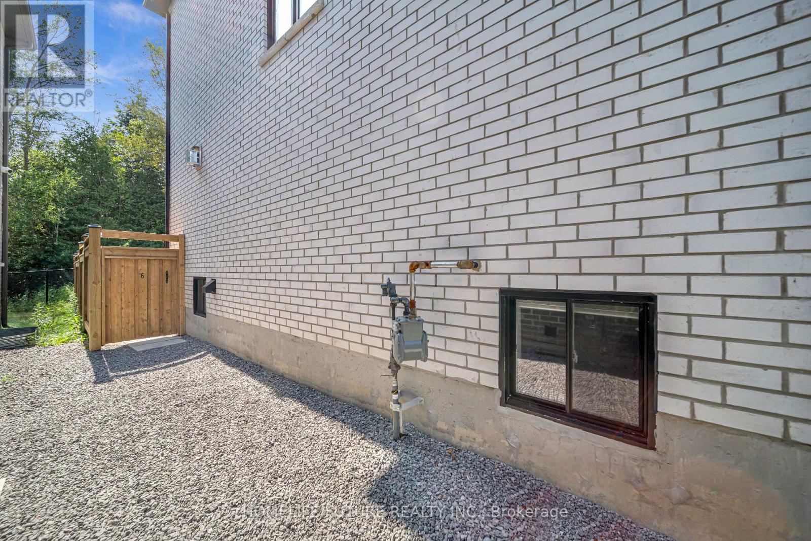 6  Bsmt - 400 Finch Avenue, Pickering, Ontario  L1V 0G7 - Photo 3 - E12309179