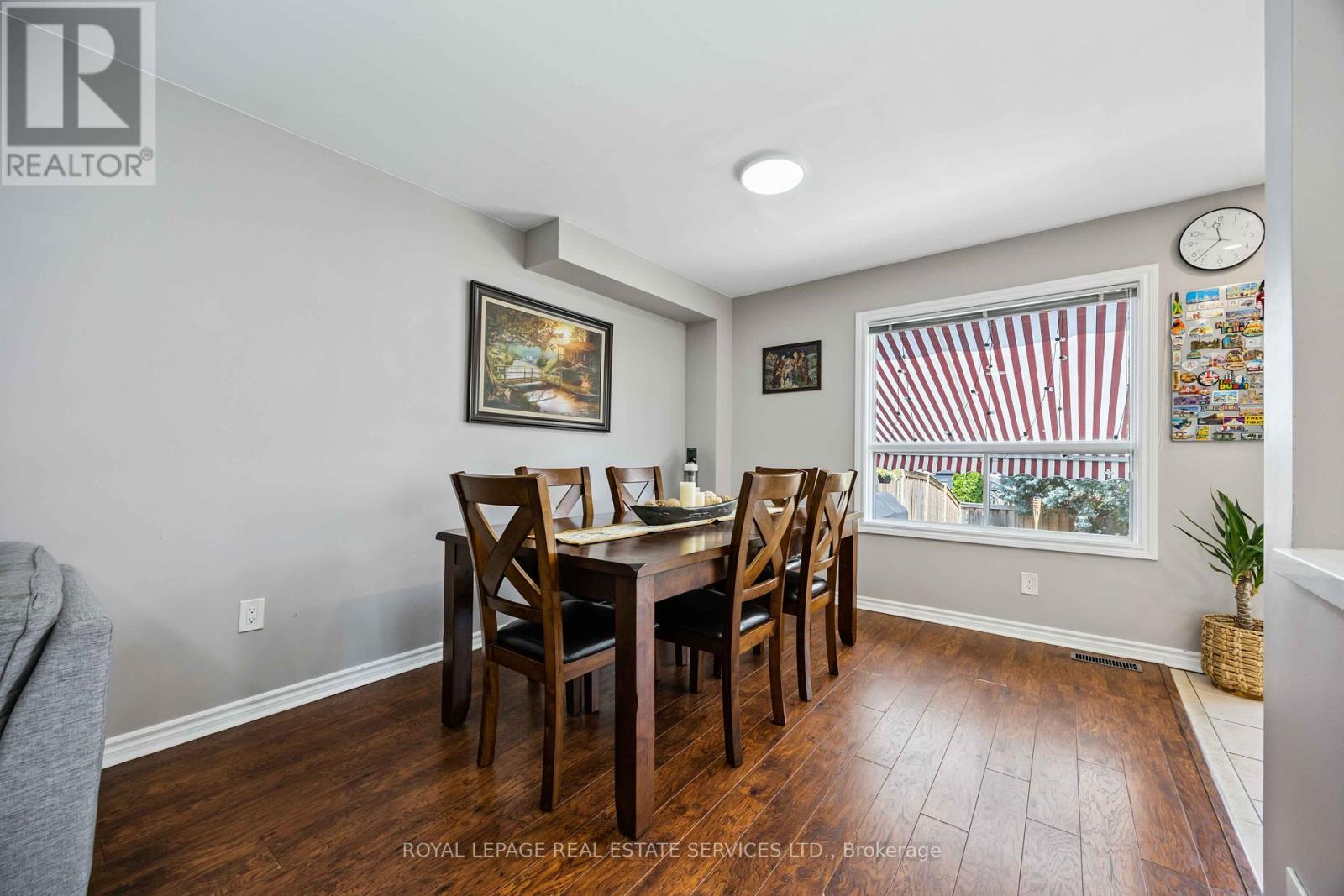 90 Breeze Drive, Bradford West Gwillimbury, Ontario  L3Z 3A5 - Photo 11 - N12309129