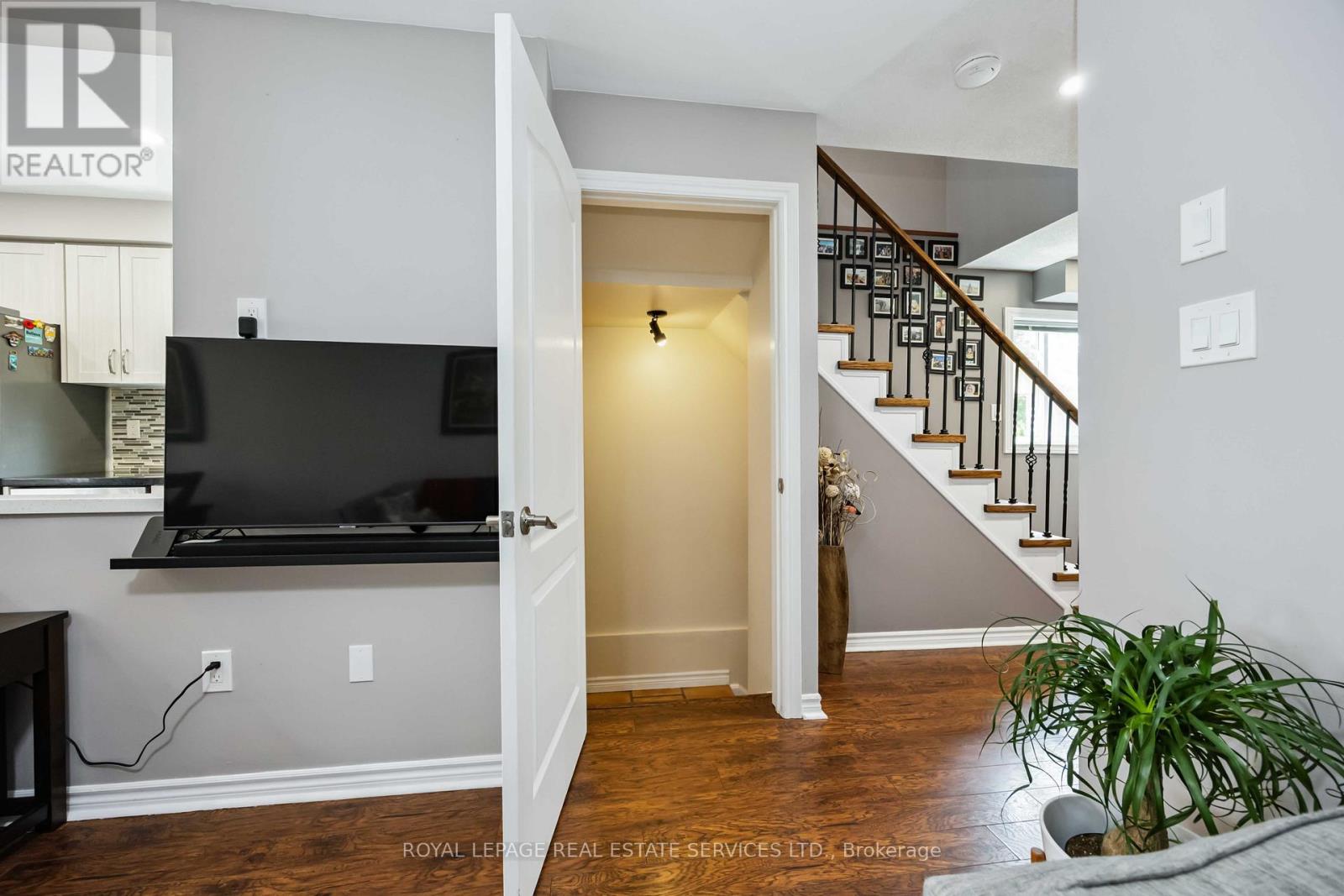 90 Breeze Drive, Bradford West Gwillimbury, Ontario  L3Z 3A5 - Photo 23 - N12309129