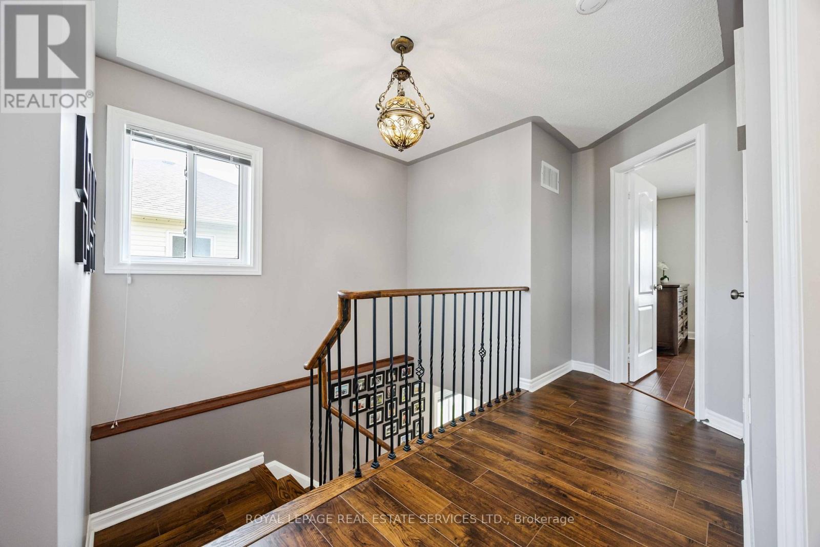 90 Breeze Drive, Bradford West Gwillimbury, Ontario  L3Z 3A5 - Photo 24 - N12309129