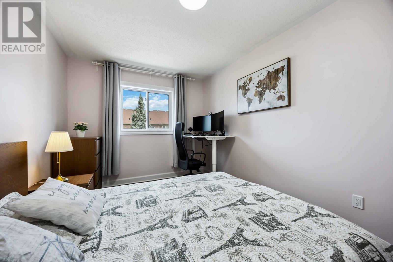 90 Breeze Drive, Bradford West Gwillimbury, Ontario  L3Z 3A5 - Photo 30 - N12309129