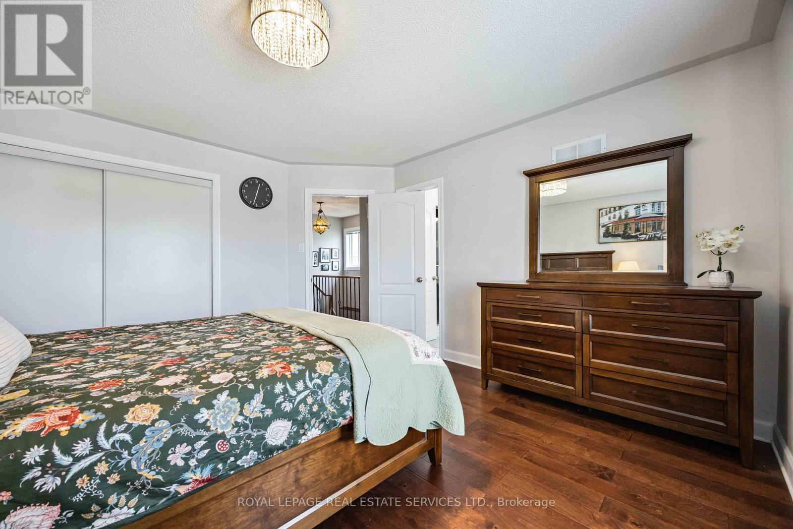90 Breeze Drive, Bradford West Gwillimbury, Ontario  L3Z 3A5 - Photo 34 - N12309129