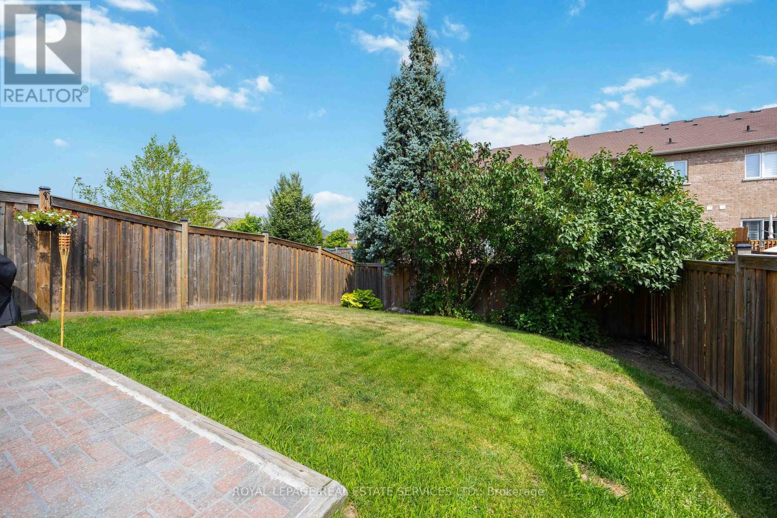 90 Breeze Drive, Bradford West Gwillimbury, Ontario  L3Z 3A5 - Photo 48 - N12309129