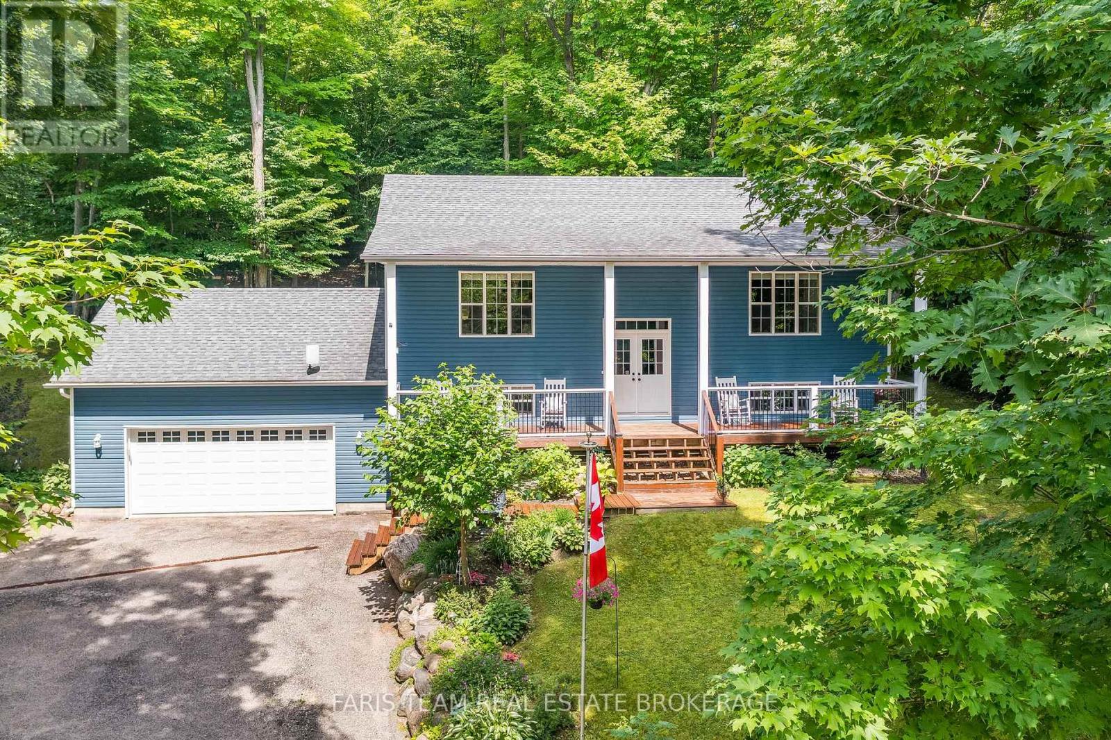 Property at 85 FARLAIN LAKE ROAD E image 1