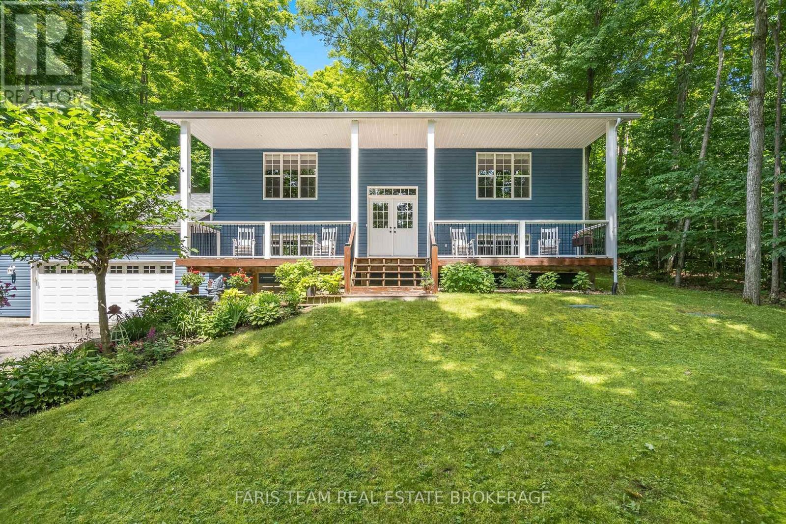 Property at 85 FARLAIN LAKE ROAD E image 3
