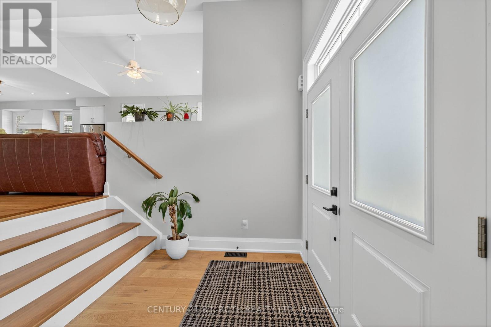 300 Shanty Bay Road, Oro-Medonte, Ontario  L4M 1E6 - Photo 7 - S12309185