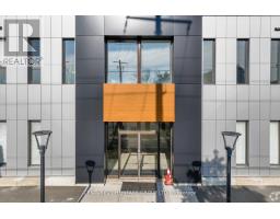 21 - 120 NORFINCH DRIVE, Toronto, Ontario