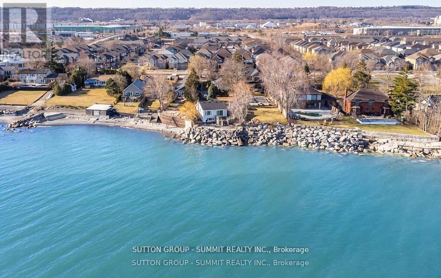 18 1/2 Lakeshore Drive, Hamilton, Ontario  L8E 5C6 - Photo 3 - X12309133