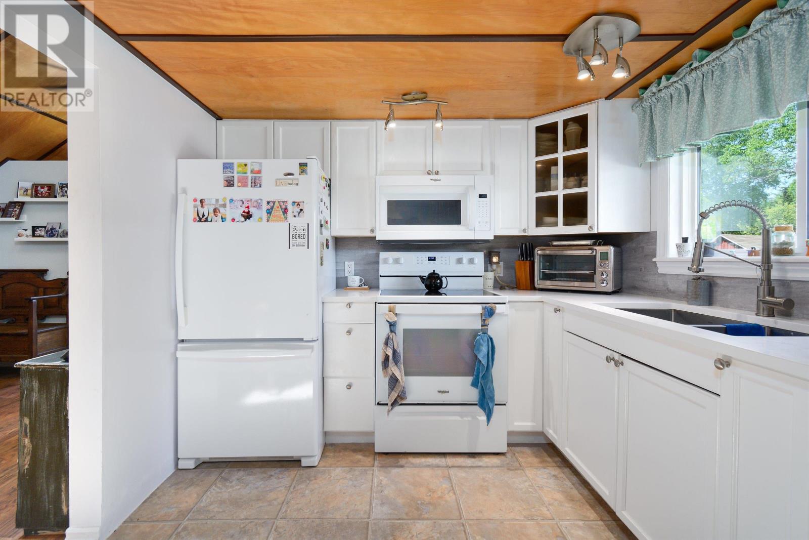 11217 Kempt Head Road, Boularderie Centre, Nova Scotia  B1X 1L1 - Photo 12 - 202515356