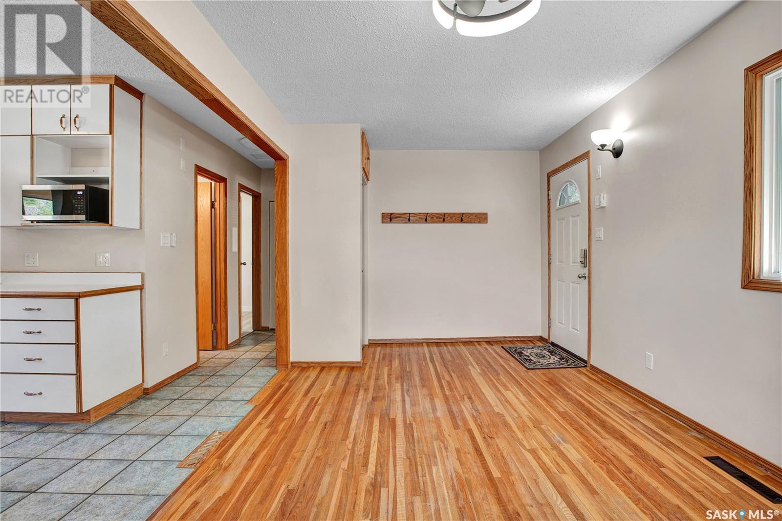 Property at 104 106th STREET W image 5