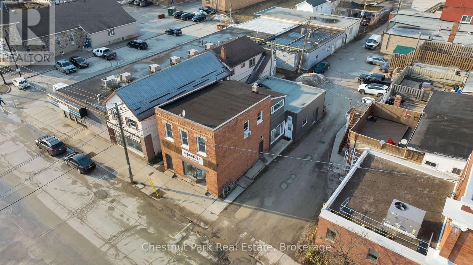 16 Trowbridge Street W, Meaford, Ontario  N4L 1N2 - Photo 2 - X12022696