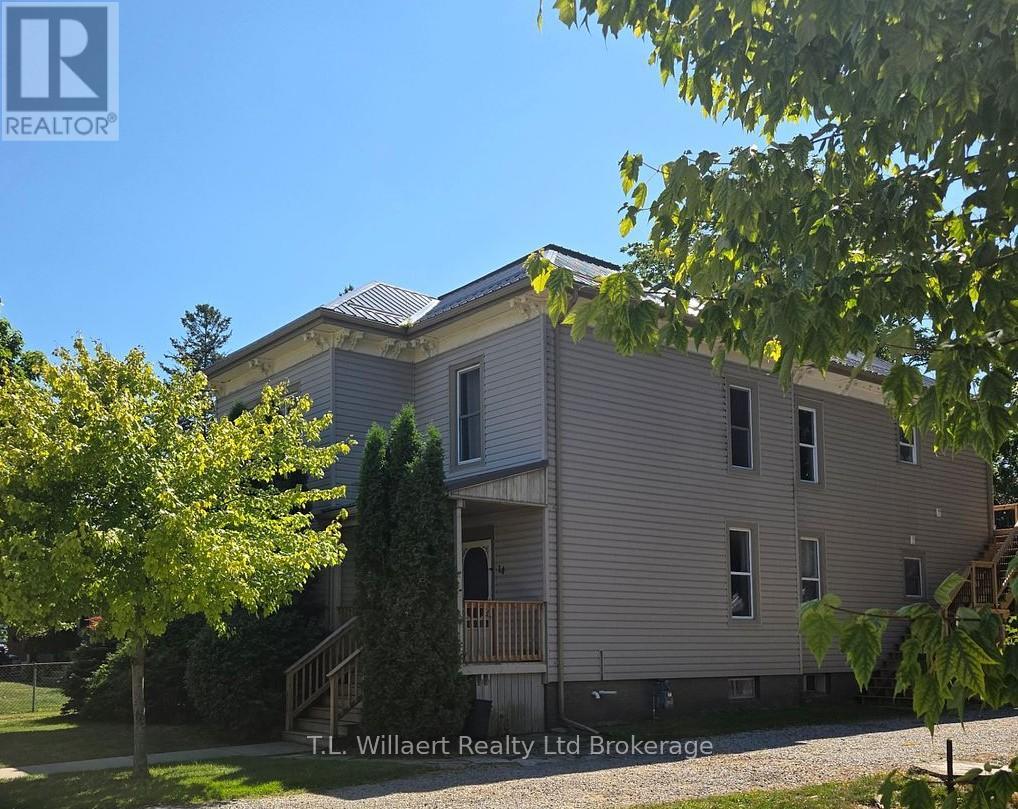 14 Rutherford Avenue, Aylmer, Ontario  N5H 2N6 - Photo 1 - X12307620