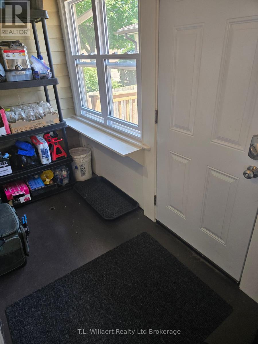 Photo 9 of 28 for 14 Rutherford Avenue