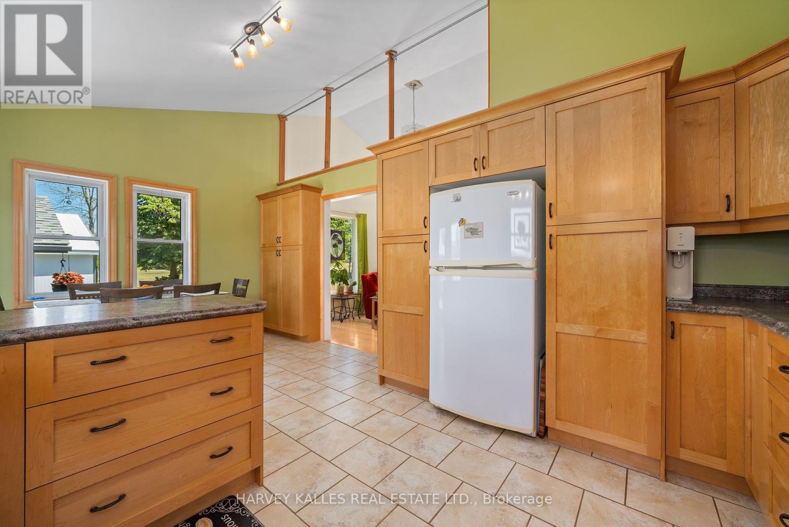 168 Schoolhouse Road, Prince Edward County, Ontario  K0K 2P0 - Photo 13 - X12309217