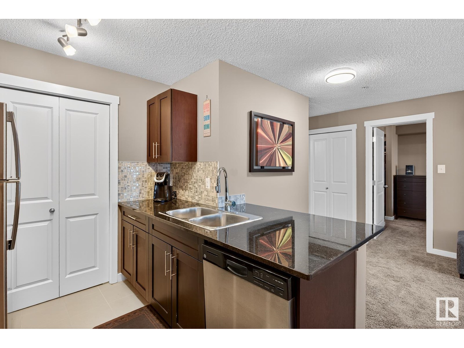 Property at #305 25 ELEMENT DR image 4