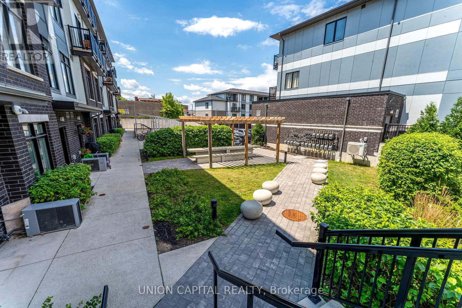 1 - 6 Bicknell Avenue, Toronto, Ontario  M6M 0B4 - Photo 16 - W12309206