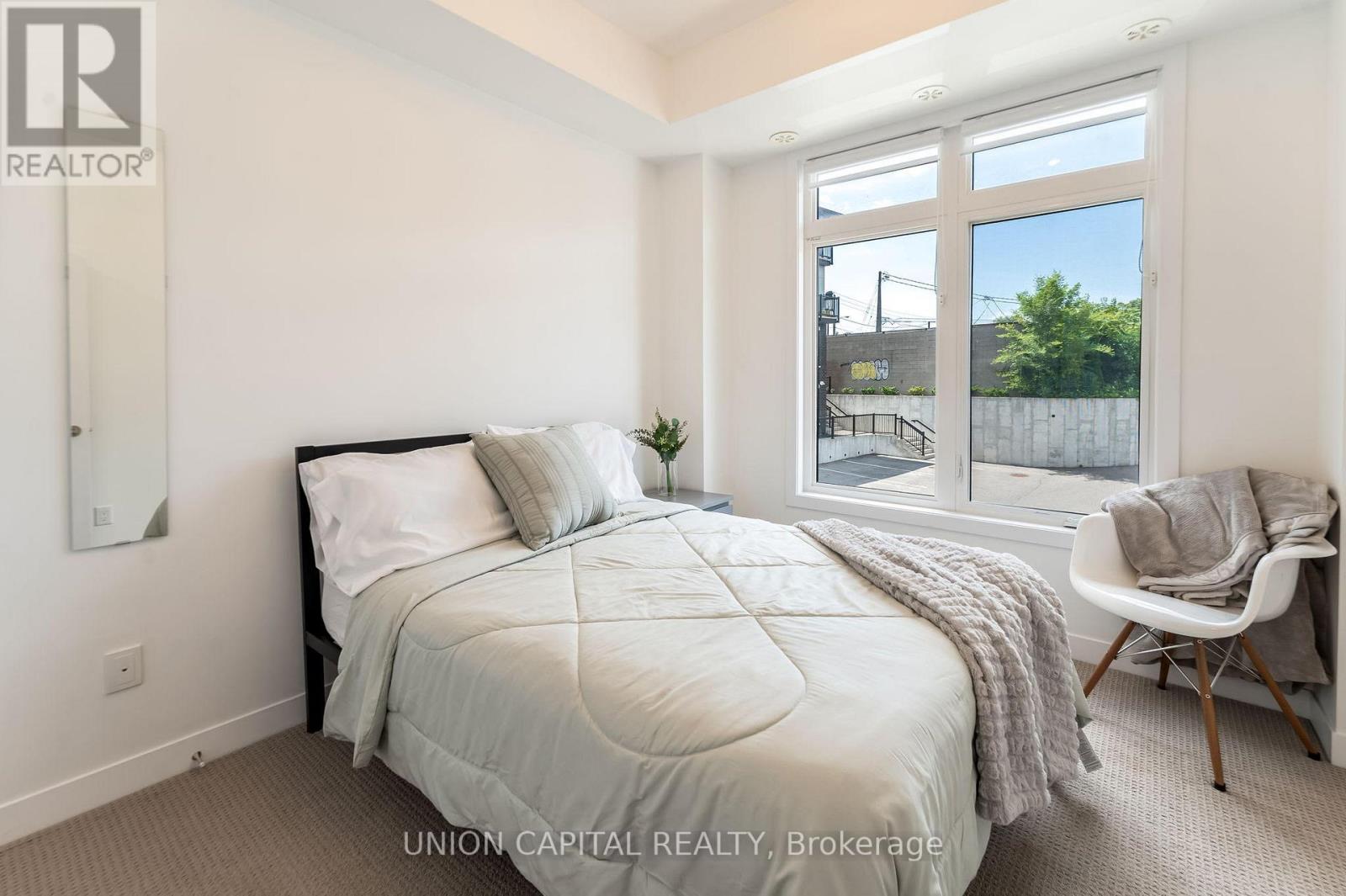 1 - 6 Bicknell Avenue, Toronto, Ontario  M6M 0B4 - Photo 8 - W12309206