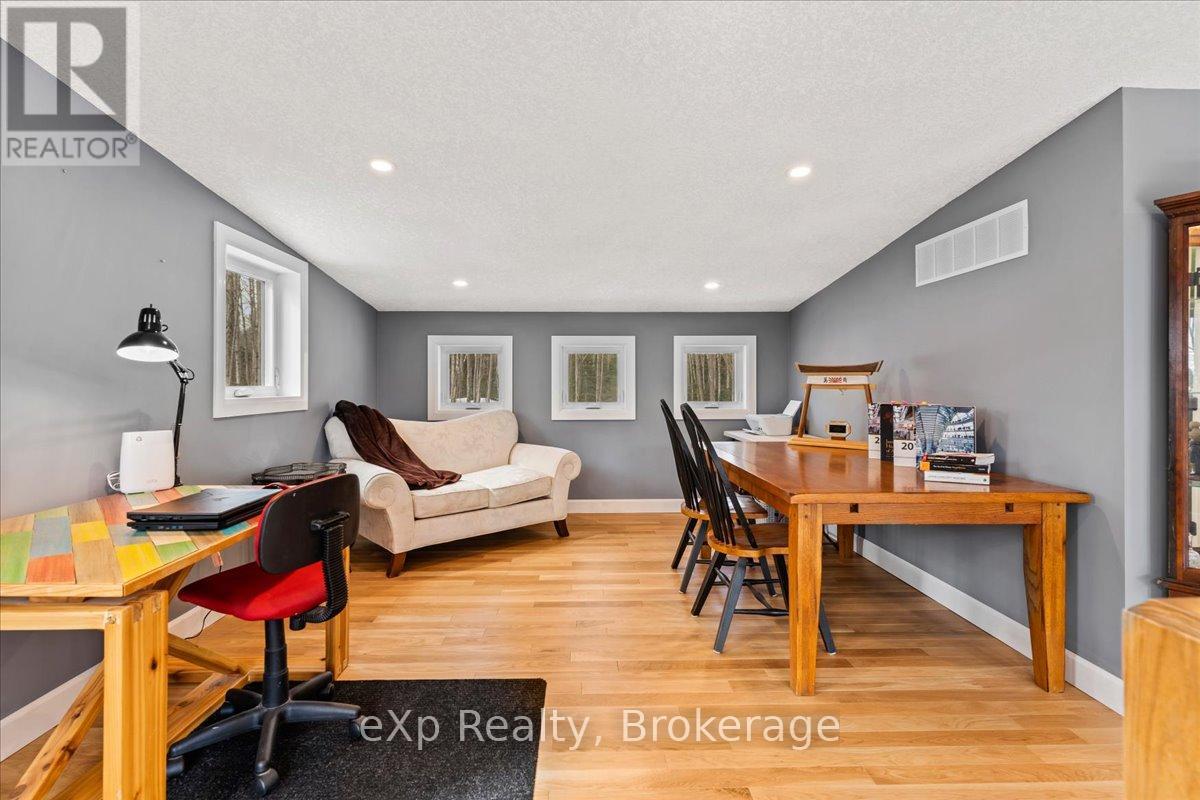 78 Indian Trail, South Bruce Peninsula, Ontario  N0H 2G0 - Photo 33 - X12306504