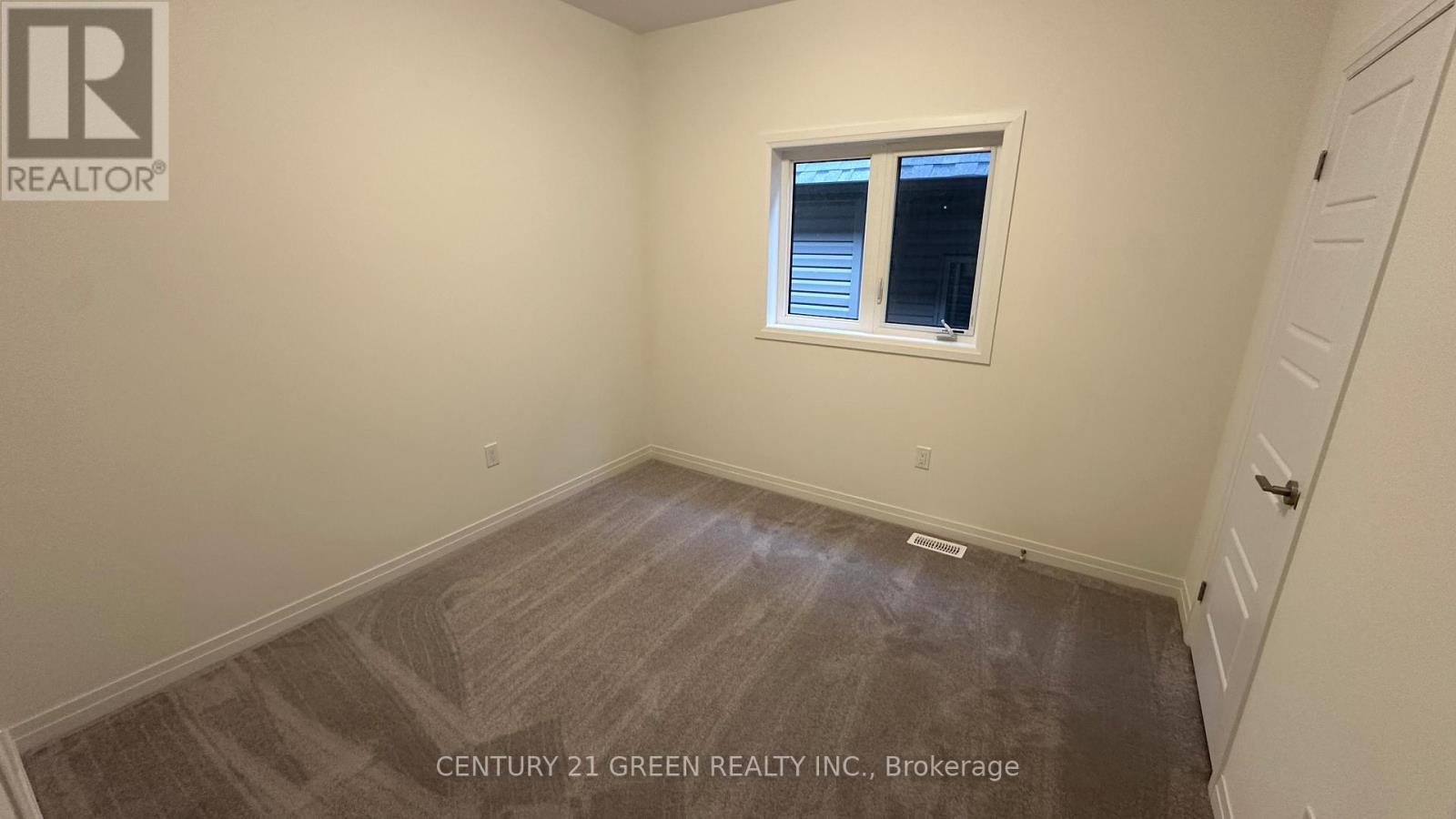 126 Hitchman Street, Brant, Ontario  N3L 0N6 - Photo 22 - X12309191
