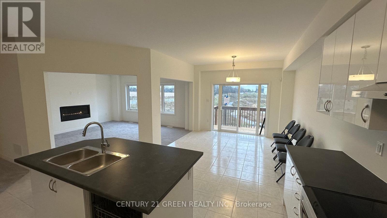 126 Hitchman Street, Brant, Ontario  N3L 0N6 - Photo 8 - X12309191