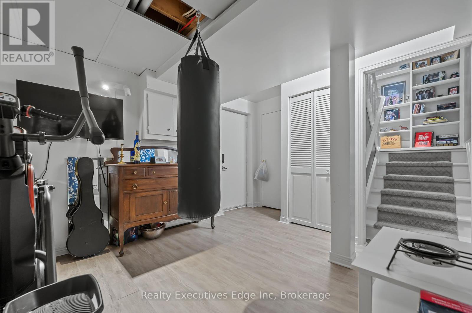 50 - 941 Gordon Street, Guelph (Kortright West), Ontario  N1G 4R9 - Photo 41 - X12309222