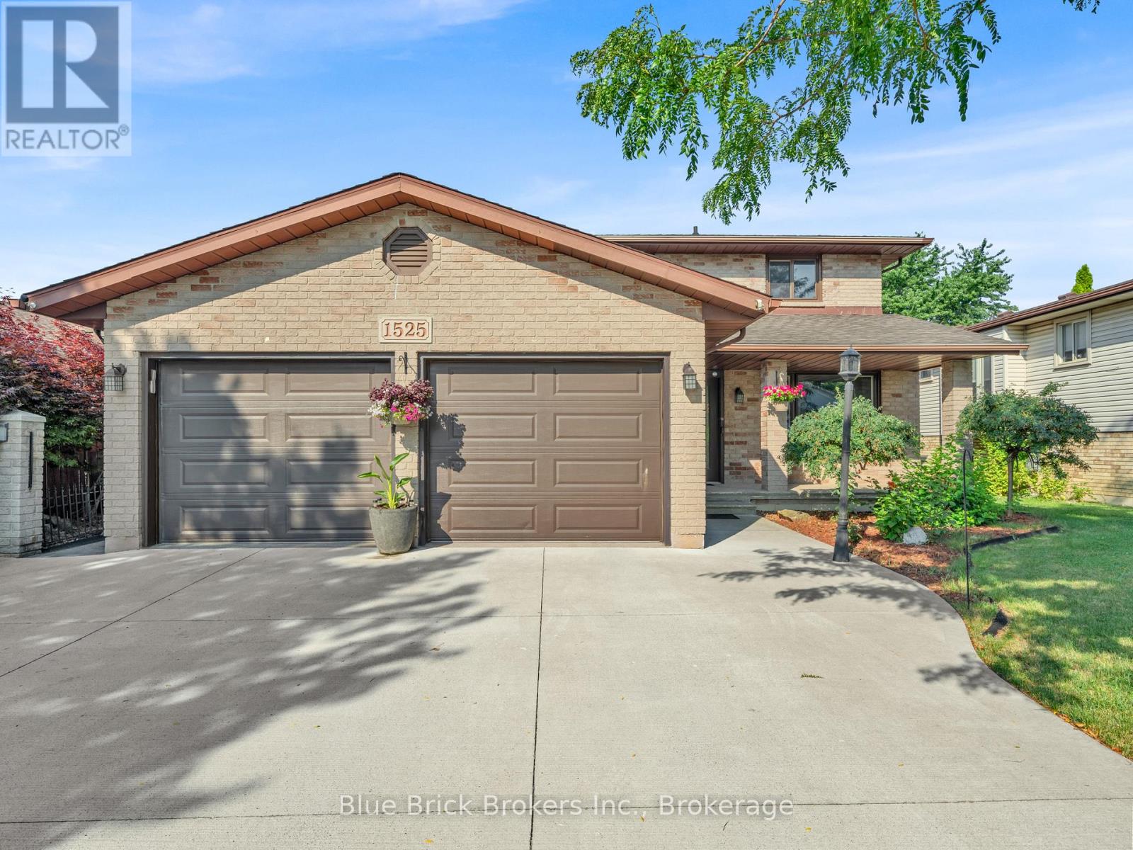 Property at 1525 SOUTH PACIFIC AVENUE image 1