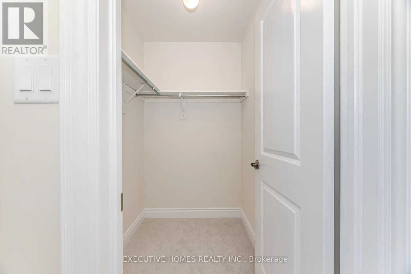 6 Mac Campbell Way, Bradford West Gwillimbury, Ontario  L3Z 4M7 - Photo 34 - N12309247
