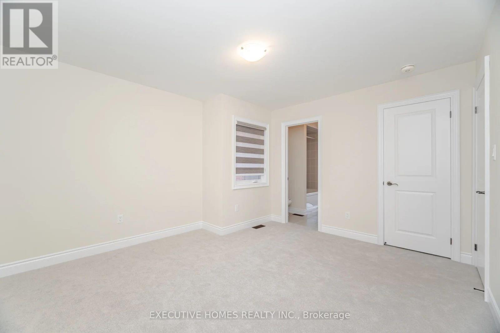 6 Mac Campbell Way, Bradford West Gwillimbury, Ontario  L3Z 4M7 - Photo 36 - N12309247