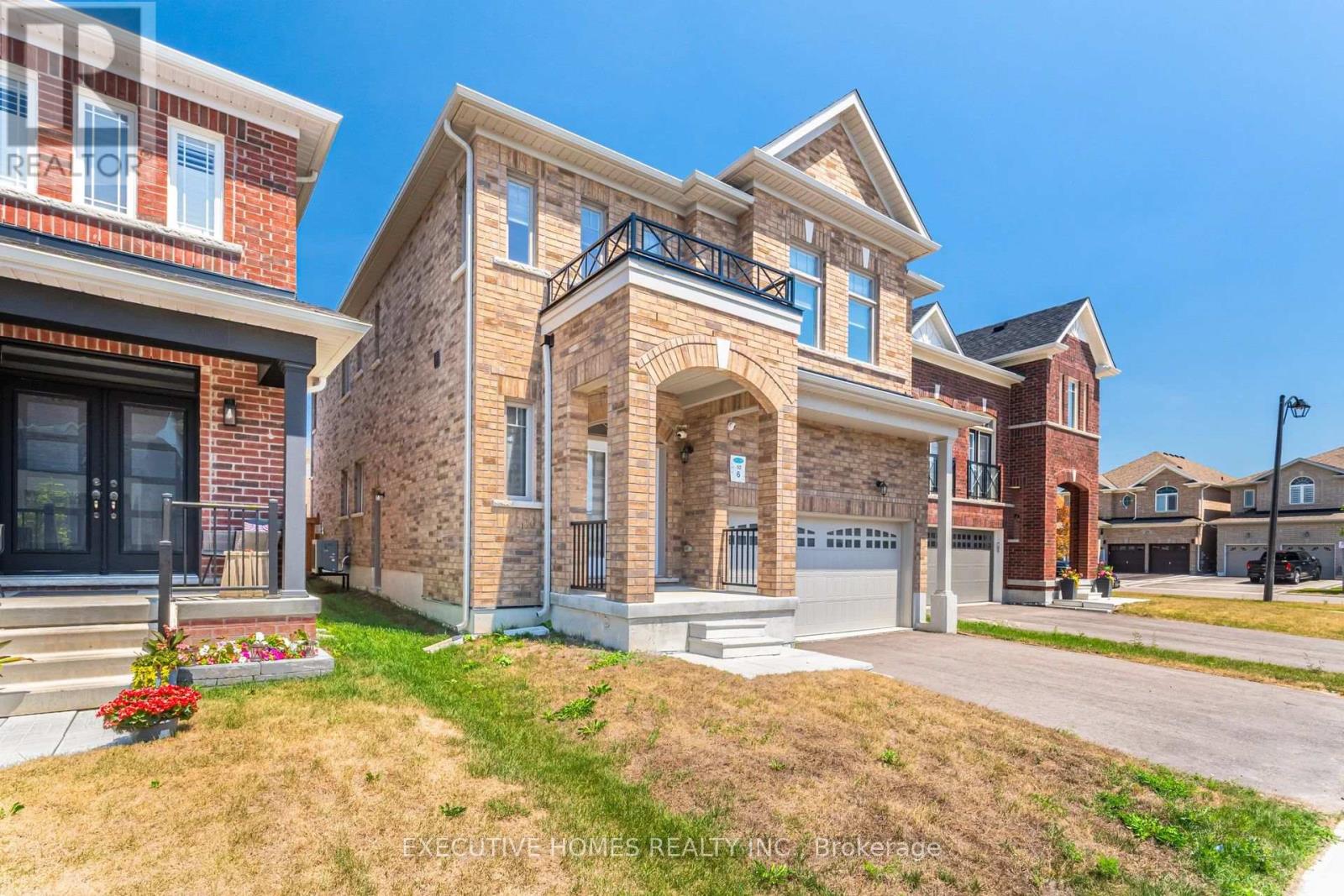 6 Mac Campbell Way, Bradford West Gwillimbury, Ontario  L3Z 4M7 - Photo 4 - N12309247