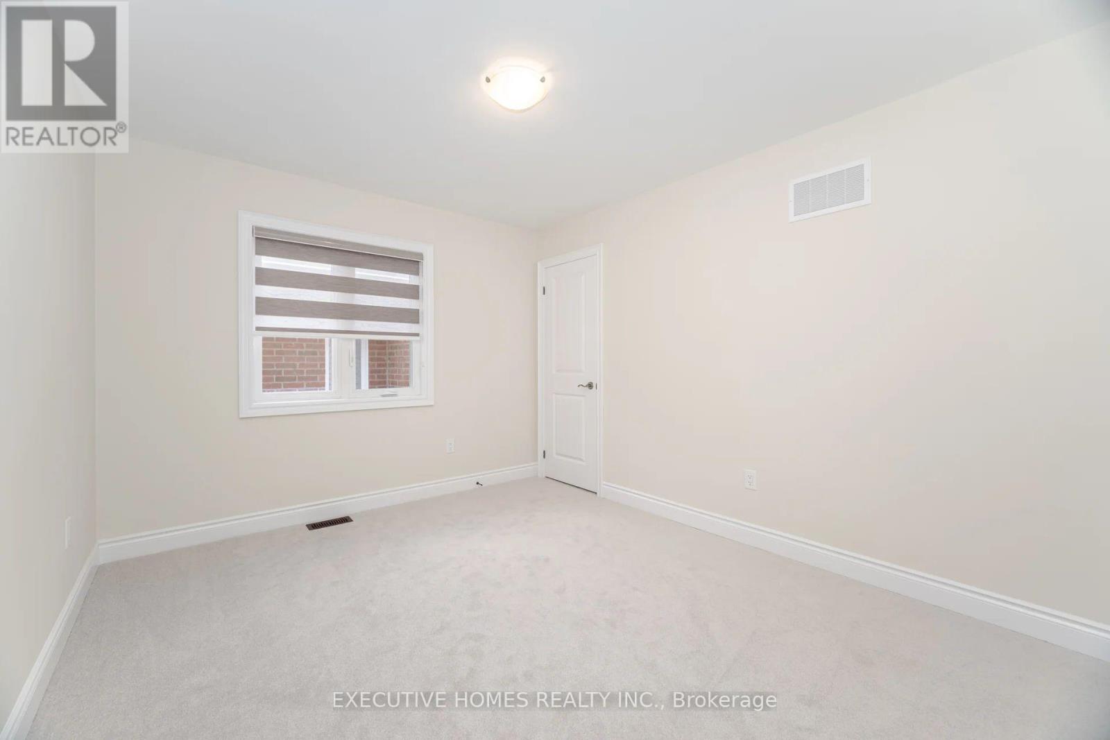 6 Mac Campbell Way, Bradford West Gwillimbury, Ontario  L3Z 4M7 - Photo 40 - N12309247