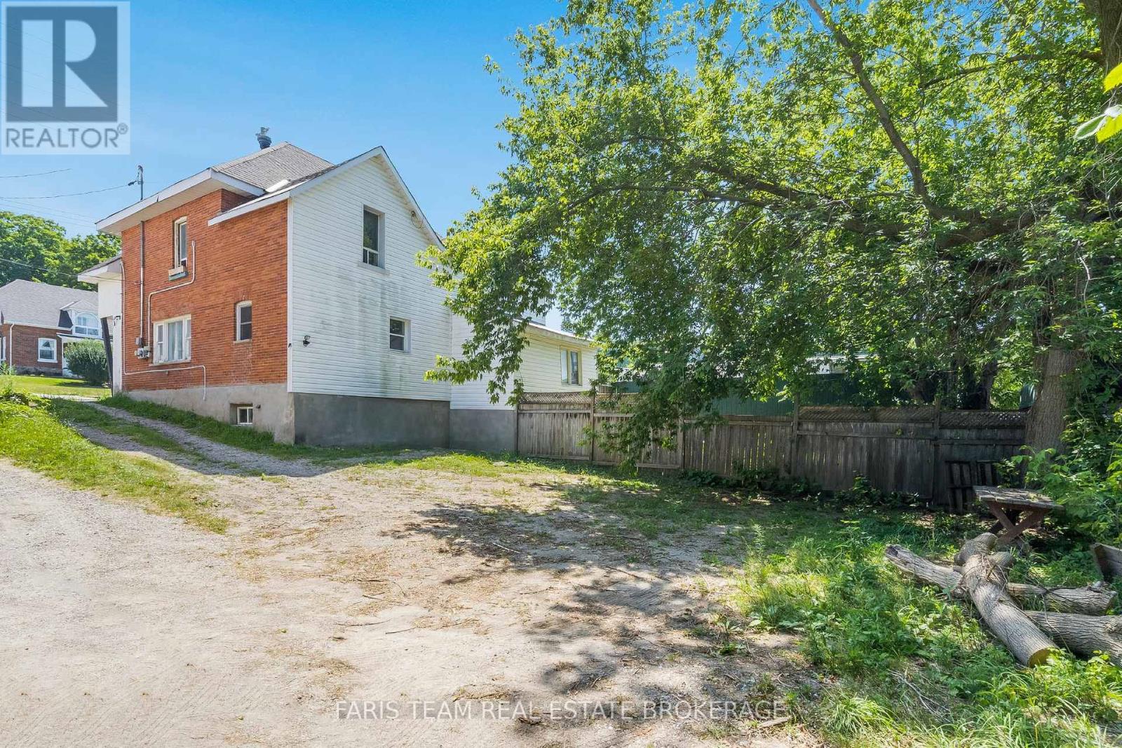 612 Bay Street, Midland, Ontario  L4R 1L6 - Photo 17 - S12309238