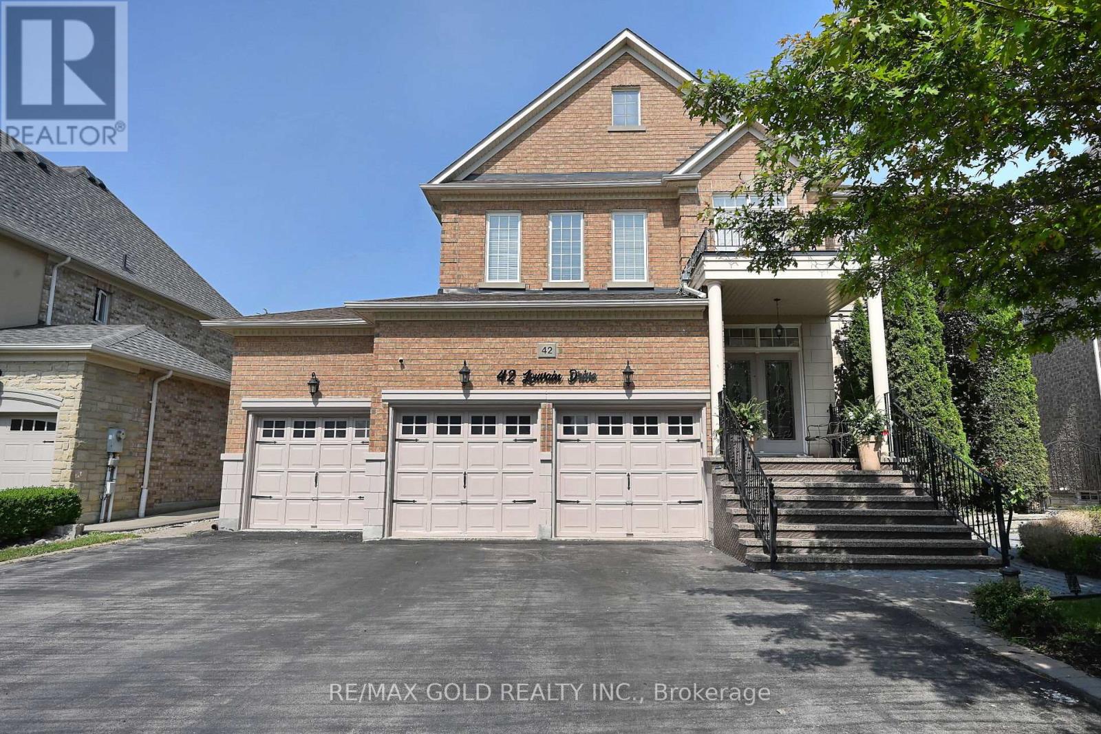 Property at 42 LOUVAIN DRIVE image 2
