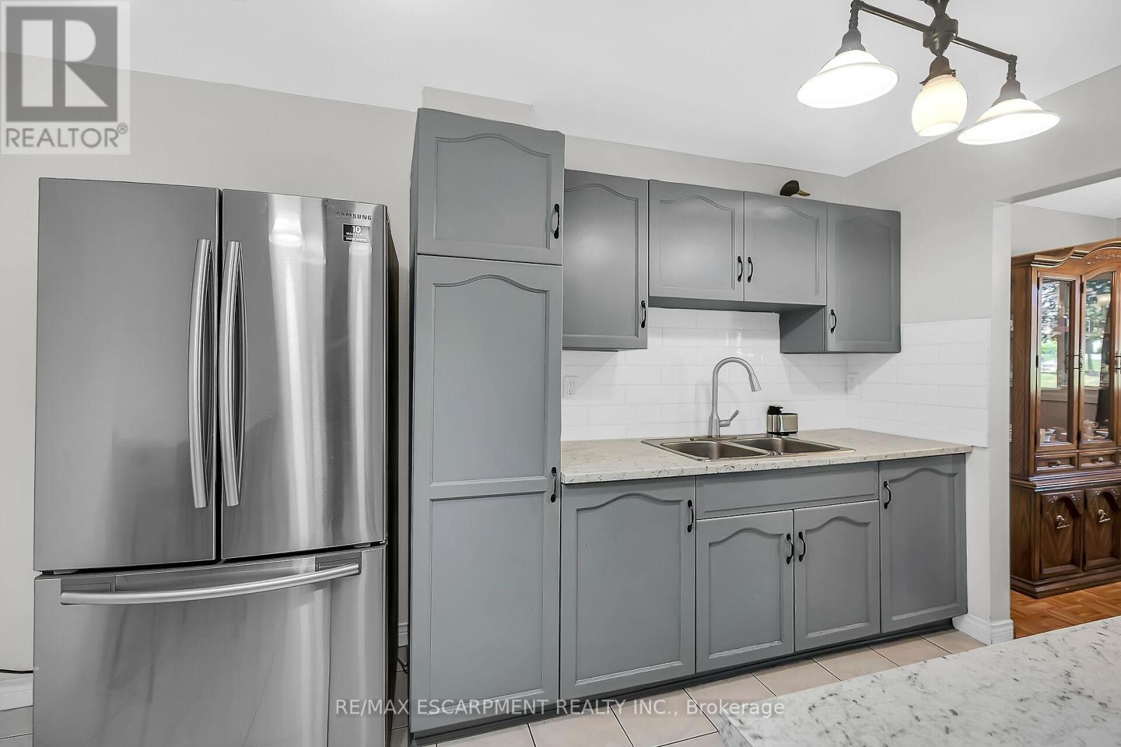 18 - 1460 Garth Street, Hamilton, Ontario  L9B 1R6 - Photo 16 - X12309215